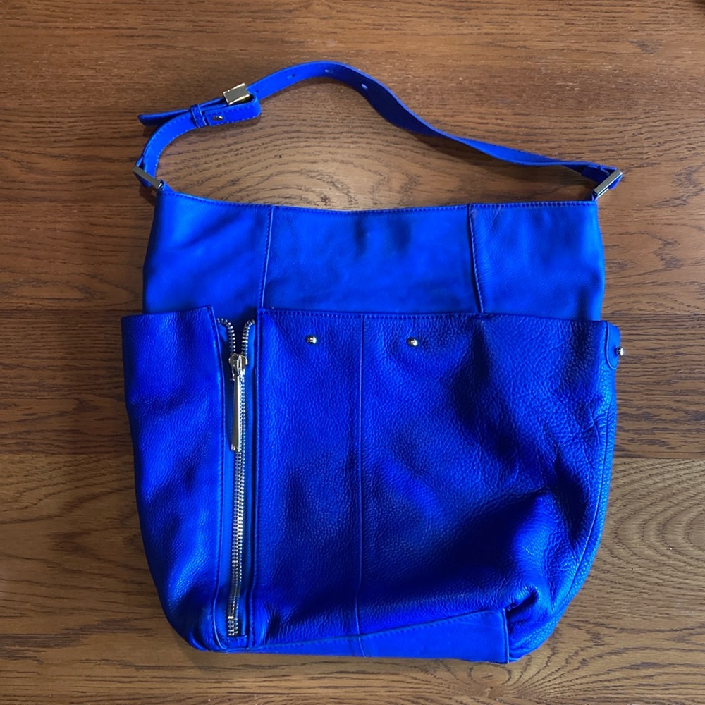 Kelsi Dagger leather purse.